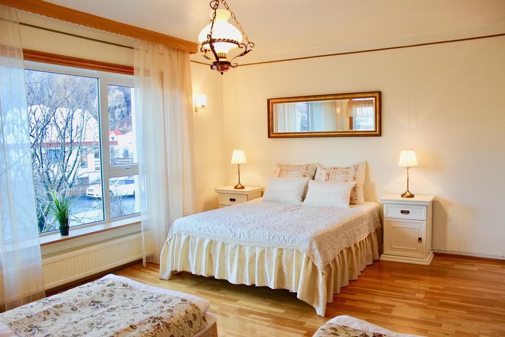 Guesthouse Arny Вестманнаэйяр Экстерьер фото